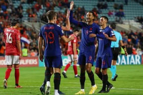 金年会团队-包含战真硝烟！欧预赛冠军之路，强者将会胜出的词条