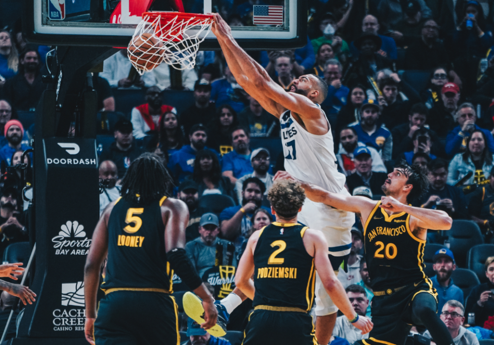 皇家社会后防线状态下滑，防守成为球队软肋