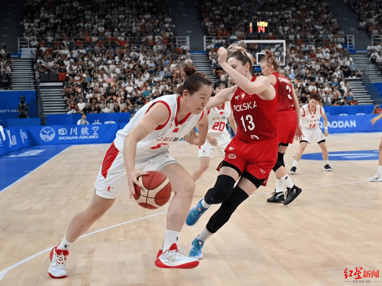 波兰篮球协会积极推进篮球运动发展,助力国家关注度提升(波兰篮球俱乐部) 波兰篮球协会积极推进篮球运动发展,助力国家关注度提升(波兰篮球俱乐部)